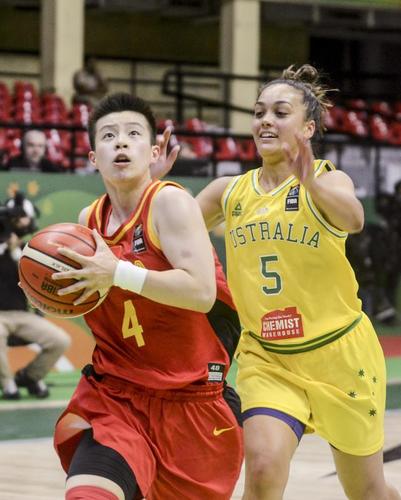 中国女篮与澳大利亚女篮比赛回顾