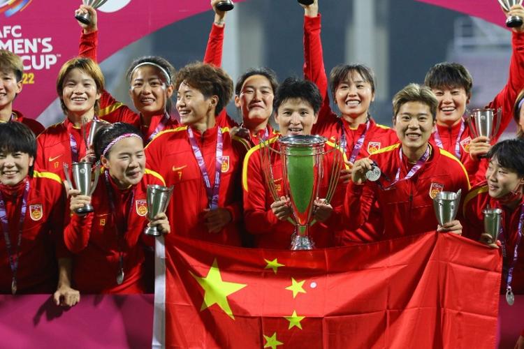 女足再夺亚洲杯垫冠军